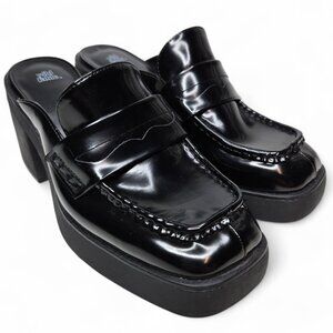 Wild Fable Women’s Chunky Heels Y2K Style Patent Finish Penny Loafer Mules 9.5